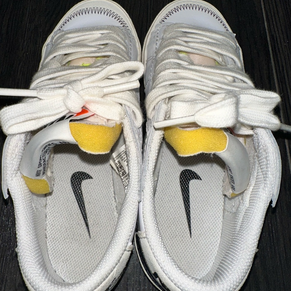 Nike Low Blazers - Picture 3 of 6